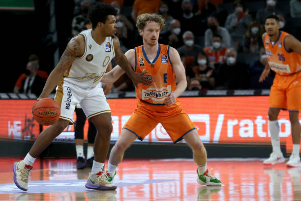 证明自己 证明自己